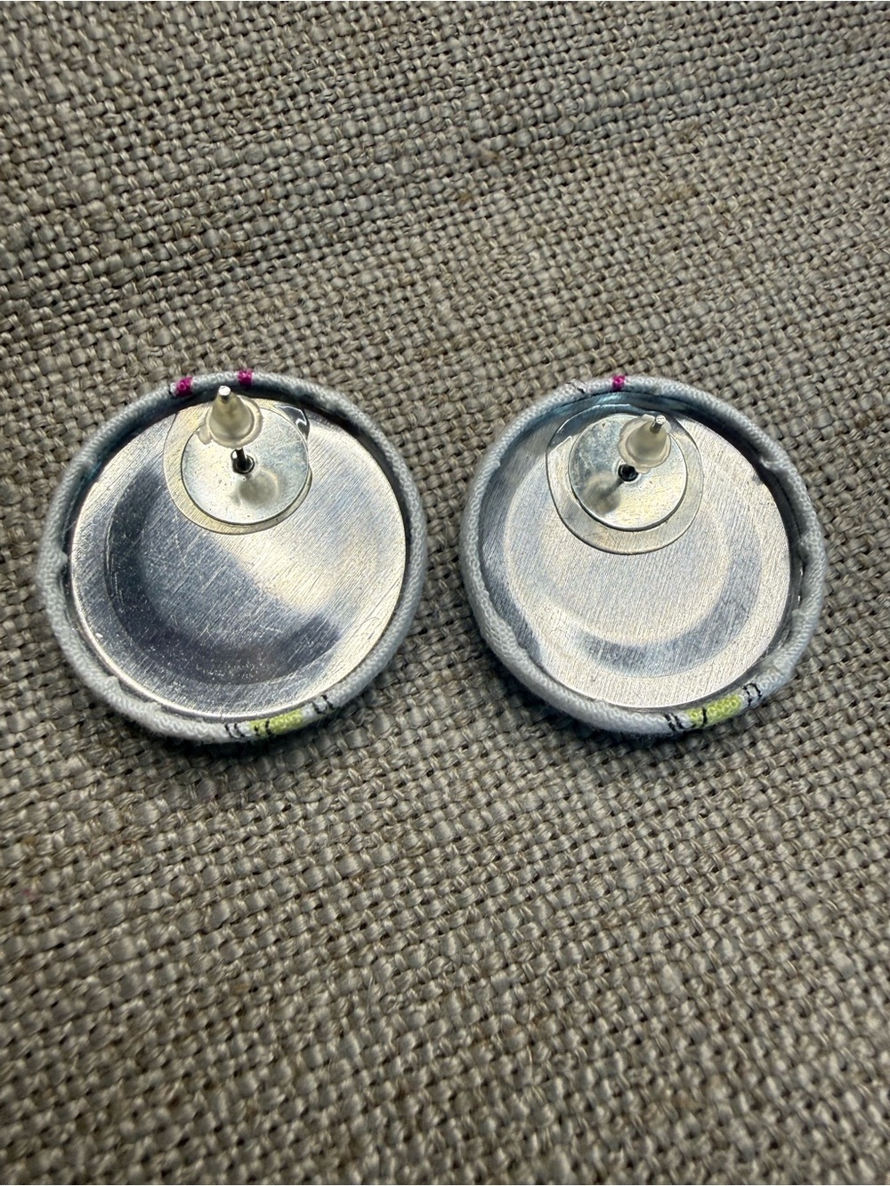 Girl Boss Small White Fabric Button Earrings - Picture 3 of 3